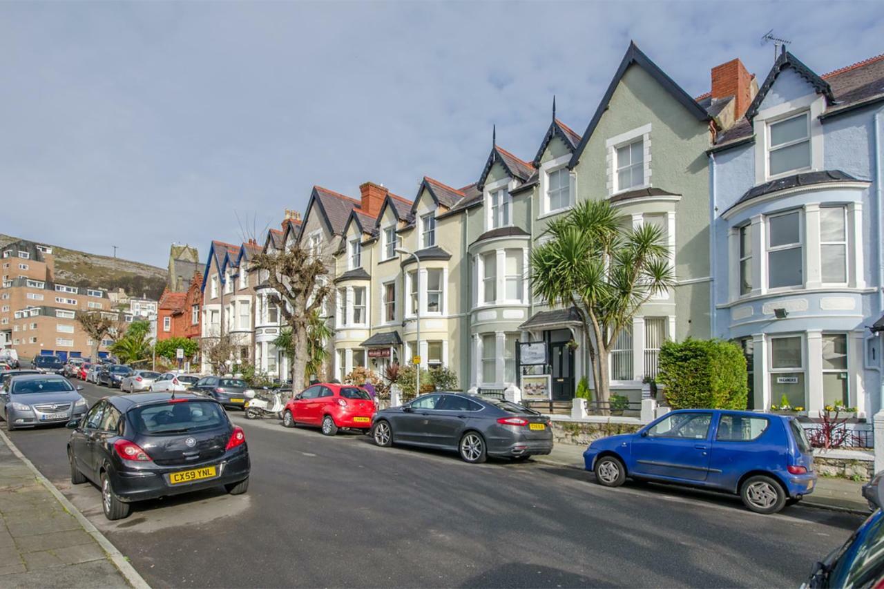Cosy Llandudno Apartments Exterior photo